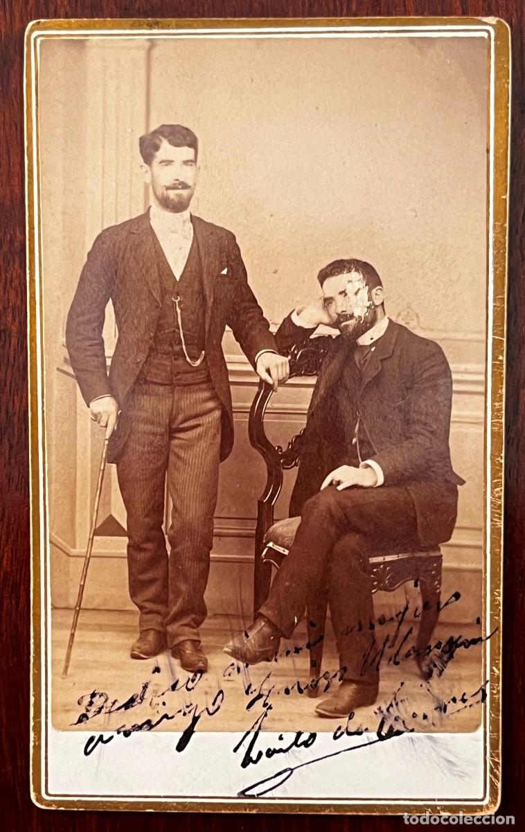 Fotografia antica: Albumina CDV de dos caballeros, CDV Fotograf&iacute;a el&eacute;ctrica madrile&ntilde;a, Jos&eacute; Maria Bueno de Logro&ntilde;o, CAR