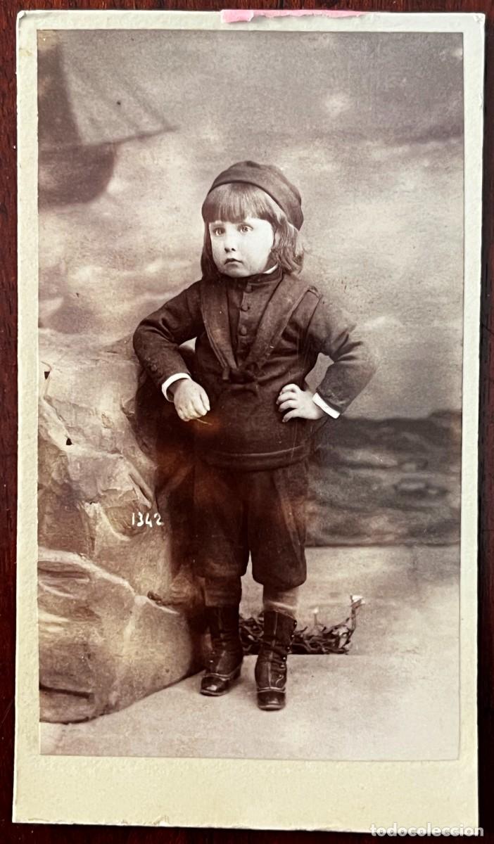 Fotografia antica: Albumina CDV de ni&ntilde;o, Fotograf&iacute;a de F. Gutierrez de Madrid, CARTE DE VISITE MIDE 10,5 X 6 CMS. SIGLO