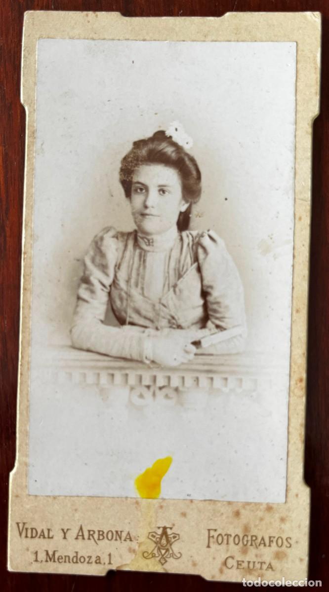 Antique Photography: FOTOGRAFIA ALBUMINA CDV, DE DAMA, VIDAL Y ARBONA, FOTOGRAFO DE CEUTA, UN POCO MAS GRANDE QUE UNA CAR