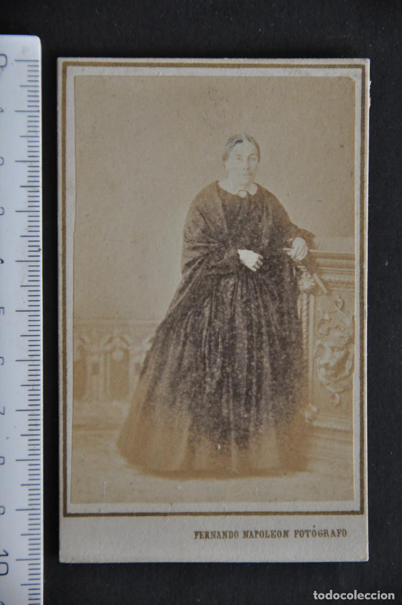 Antique Photography: CARTA DE VISITA - FOTOGRAF&Iacute;A Y DAGUERRE&Oacute;TIPO DE M. FERNANDO Y ANA&Iacute;S NAPOLE&Oacute;N (BARCELONA)