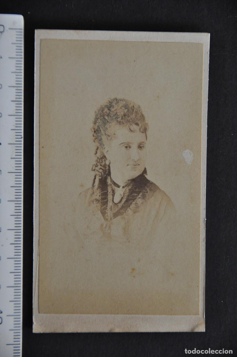 Antique Photography: CARTA DE VISITA - G. LARAUZA (BARCELONA)