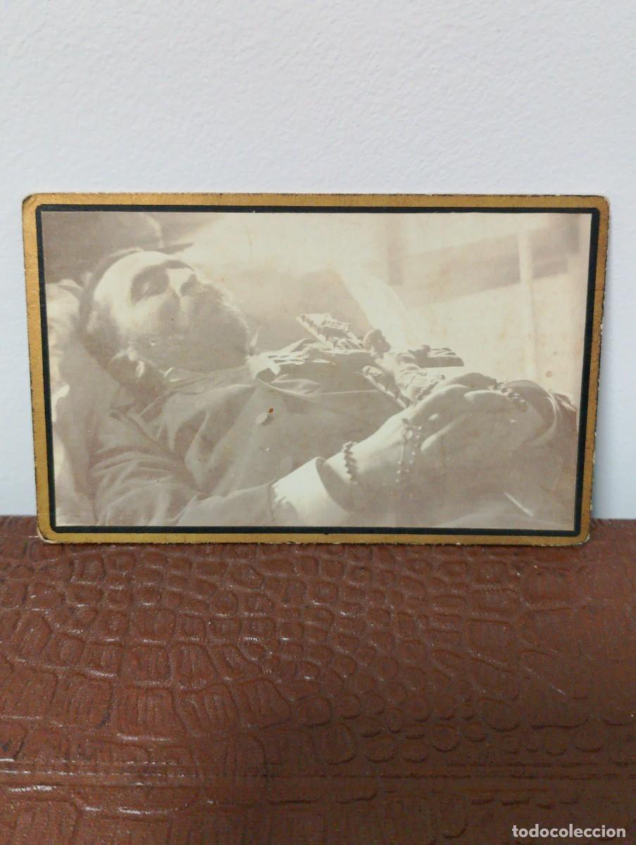 Fotograf&iacute;a antigua: Fotograf&iacute;a antigua post mortem alb&uacute;mina formato tarjeta de visita XIX