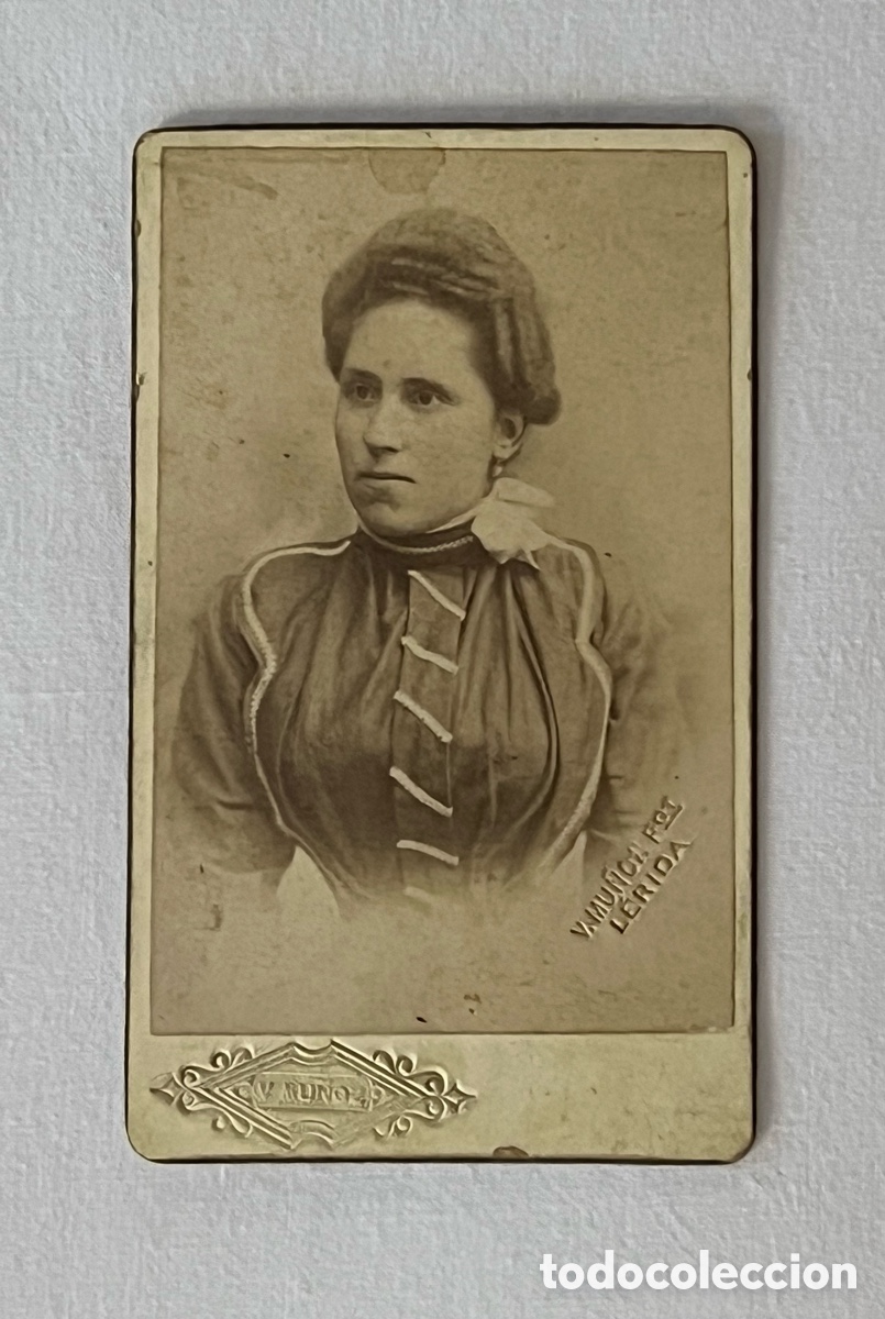 Fotograf&iacute;a antigua: L&Eacute;RIDA-LLEIDA, V. Mu&ntilde;oz, fot&oacute;grafo.. CDV. Fotograf&iacute;a Se&ntilde;ora, Burgues&iacute;a de Lerida (h.1890?)
