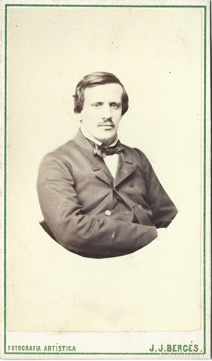 Fotograf&iacute;a antigua: 1865-1870 CDV carte de visite retrato caballero J. J. Berg&eacute;s Valparaiso, Chile LEER DESCRIP