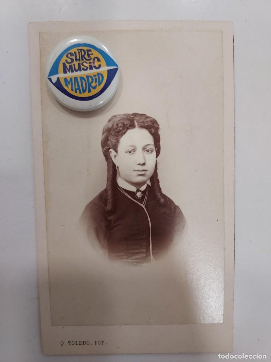 Fotografia antica: FOTOGRAFIA Q. TOLEDO, SEVILLA 16, MADRID. CARTE DE VISITE. RETRATO JOVEN. 6 X 10,5. CA. 1870