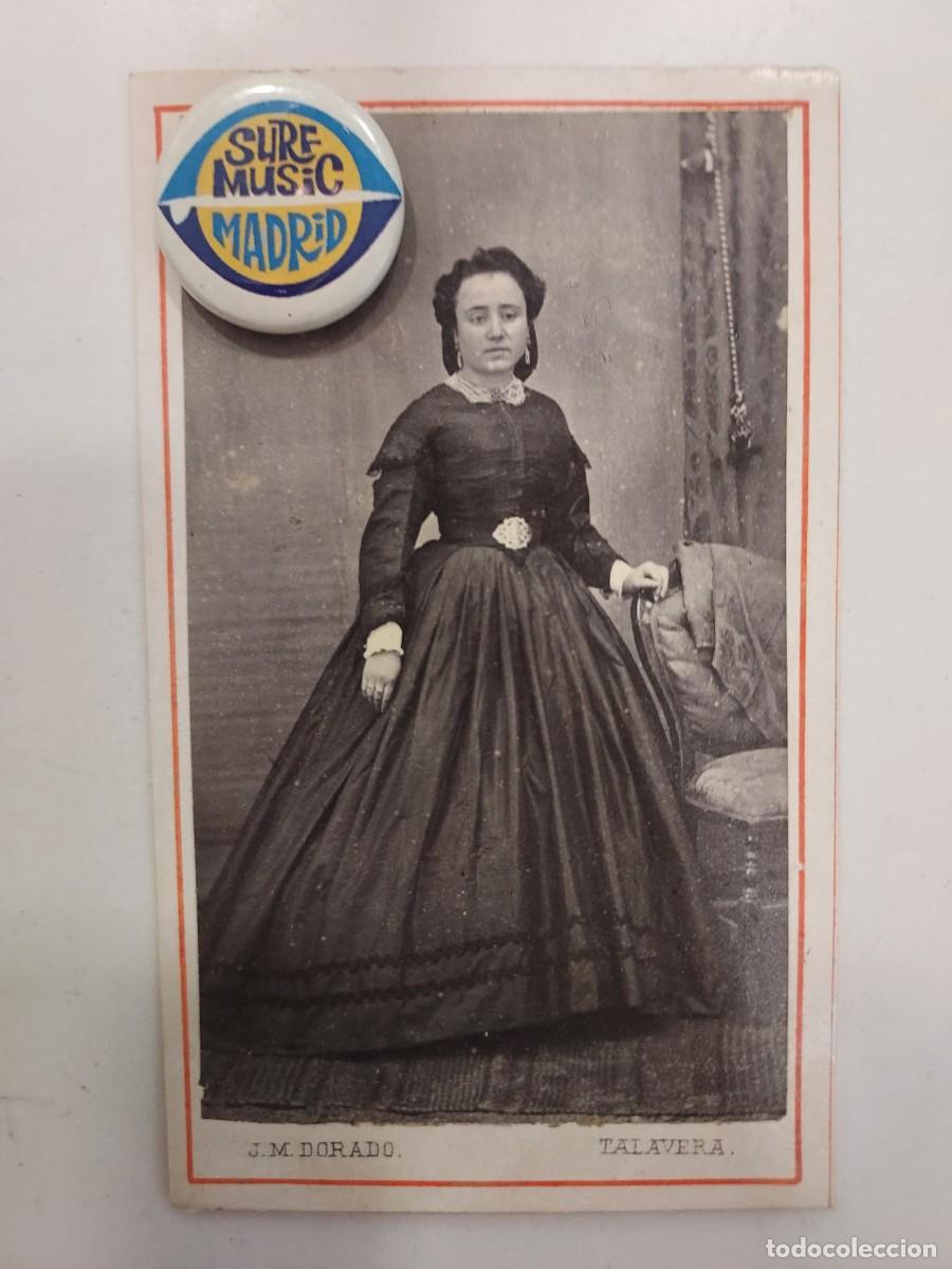 Fotograf&iacute;a antigua: FOTOGRAFIA TALABRICENSE JUAN M. DORADO, TALAVERA. CARTE DE VISITE. RETRATO DAMA. 6 X 10,5. CA. 1870