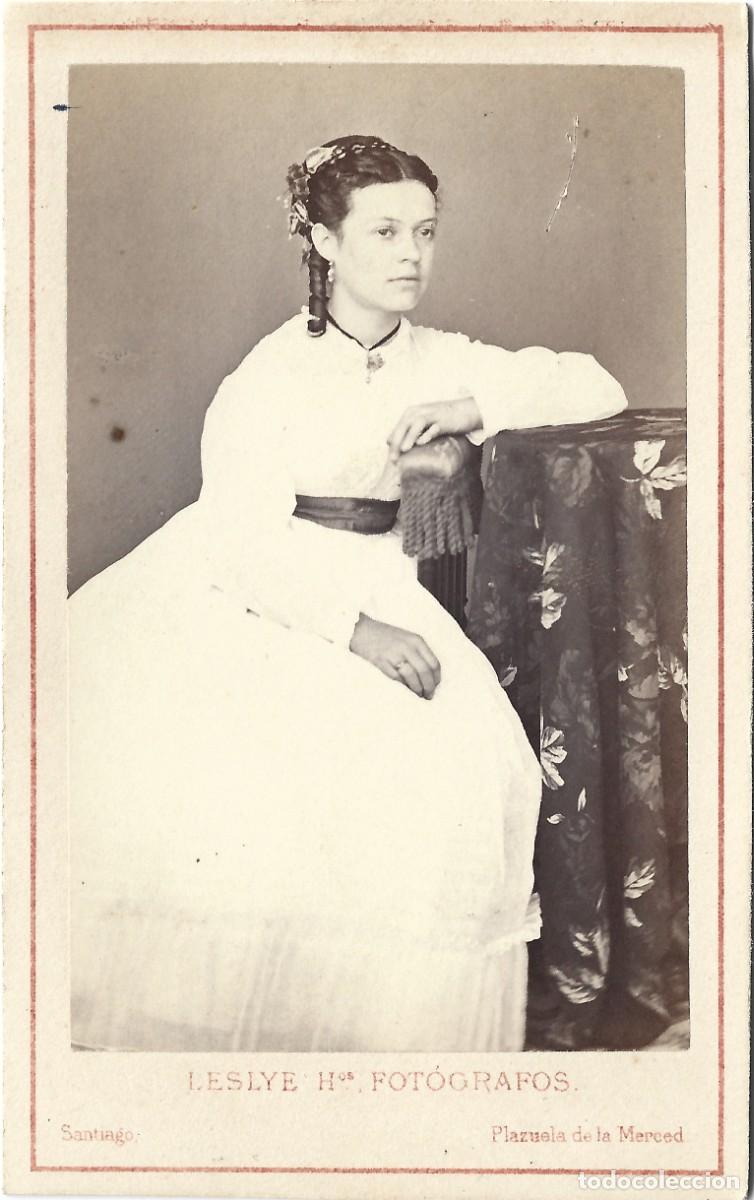 Fotograf&iacute;a antigua: 1864-68 CDV carte de visite retrato de una dama LESLYE HERMANOS Santiago, Chile LEER DESCRIP