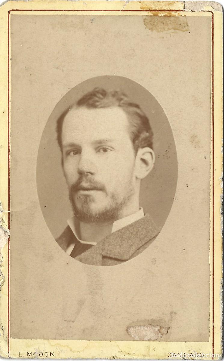 Fotograf&iacute;a antigua: 1870's CDV carte de visite retrato caballero LEON MOOCK Santiago, Chile