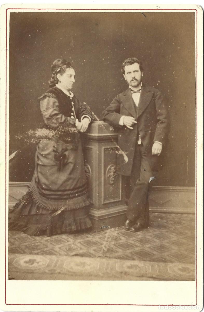 Fotograf&iacute;a antigua: 1870's CDV carte de visite retrato matrimonio FRANCISCO LUIS RAYO Santiago, Chile FORMATO CABINET