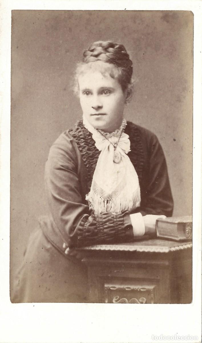 Fotograf&iacute;a antigua: 1878-82 CDV carte de visite dama GARREAUD, Leblanc, Valck Valparaiso y Santiago, Chile LEER