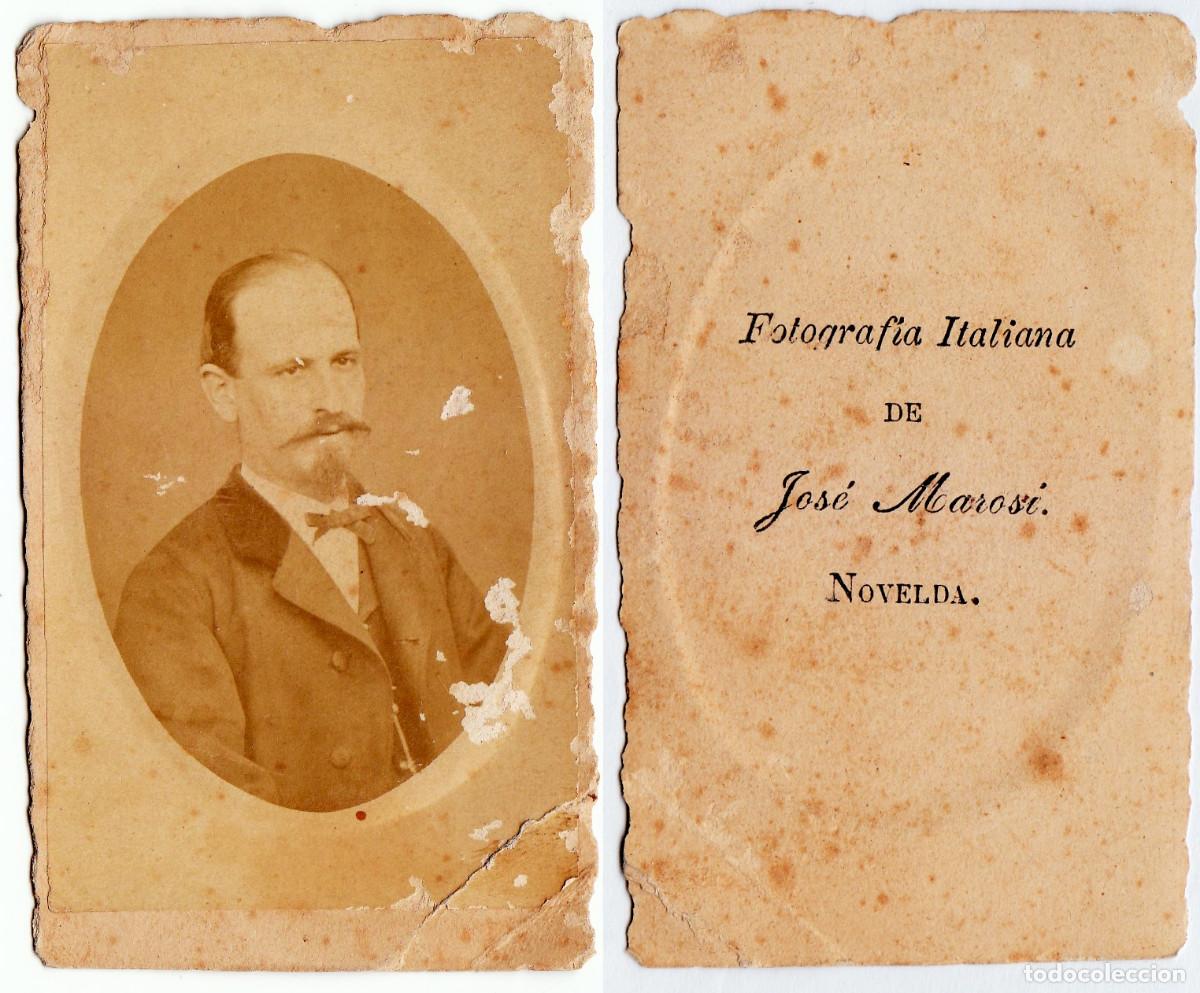 Fotograf&iacute;a antigua: CDV Caballero con pajarita. Fotograf&iacute;a Italiana de Jos&eacute; Marosi, Novelda, Alicante Siglo XIX rc