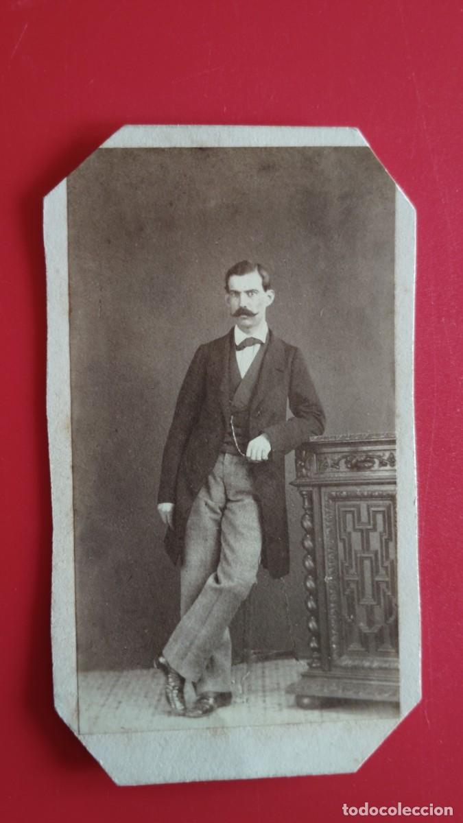 Fotografia antiga: J. LAURENT.-FOTOGRAFO.-CARTE DE VISITE.-FOTOGRAFIA.-MADRID.-SIGLO XIX.