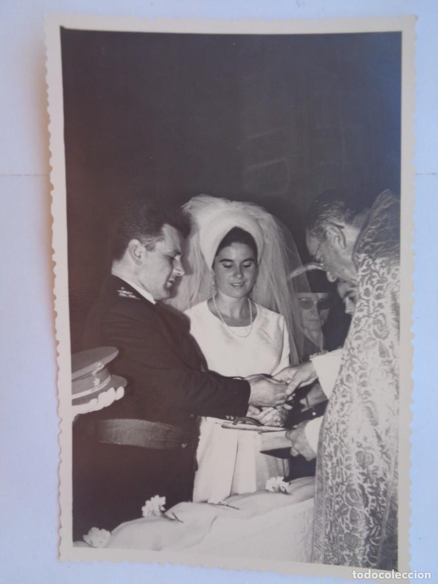 Fotografia antiga: FOTO DE BODA DE UN FUNCIONARIO FRANQUISTA UNIFORMADO
