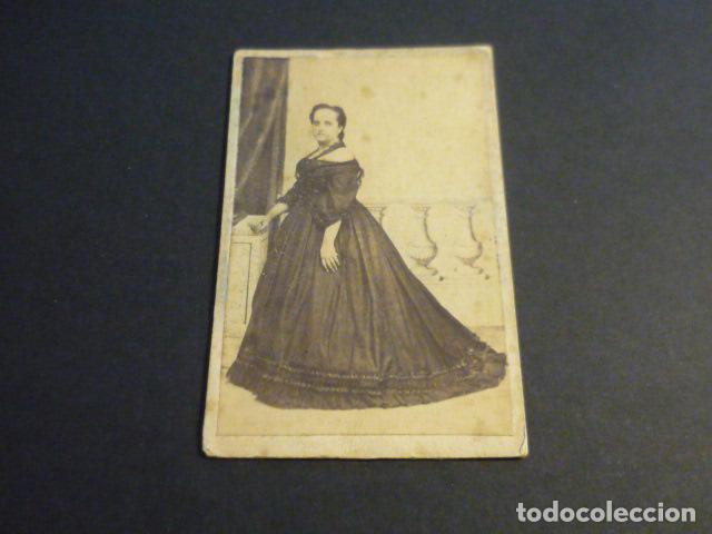 Fotograf&iacute;a antigua: CARTE DE VISITE RETRATO DE MUJER 1864