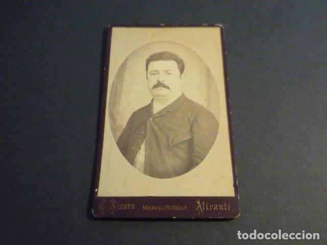 Fotograf&iacute;a antigua: CARTE DE VISITE RETRATO DE HOMBRE CARLOS NICORA FOTOGRAFO ALICANTE
