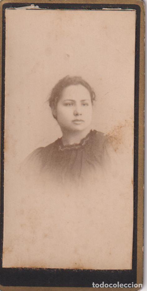Photographie ancienne: ANTIGUA FOTOGRAFIA SOBRE CARTON - MUJER - CARTA DE VISITA