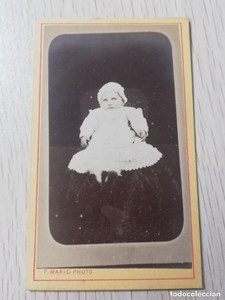 Alte Fotografie: FOTOGRAFIA ALBUMINA TIPO CDV, BEBE, PARECE POST MORTEN, SIGLO XIX. FOTO P. MARIE, MIDE 10,5 X 6 CMS