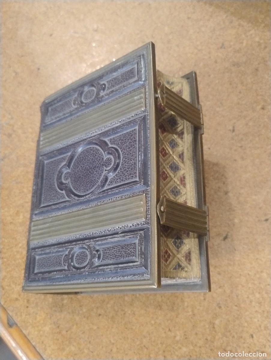 Fotograf&iacute;a antigua: Precioso &aacute;lbum de tarjetas de visita XIX 25 p&aacute;ginas.