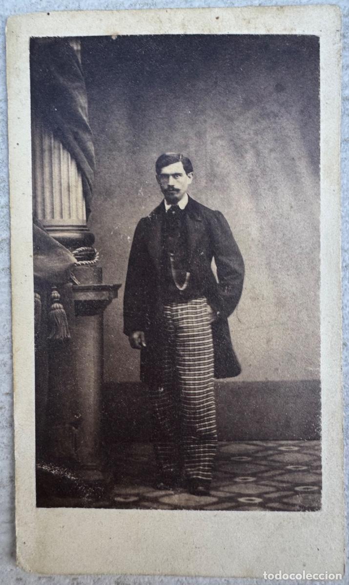 Fotograf&iacute;a antigua: FOTOGRAF&Iacute;A DE CABALLERO - CARTE DE VISITE - FOT&Oacute;GRAFO A. ALONSO MART&Iacute;NEZ Y HERMANO - MADRID - S. XIX