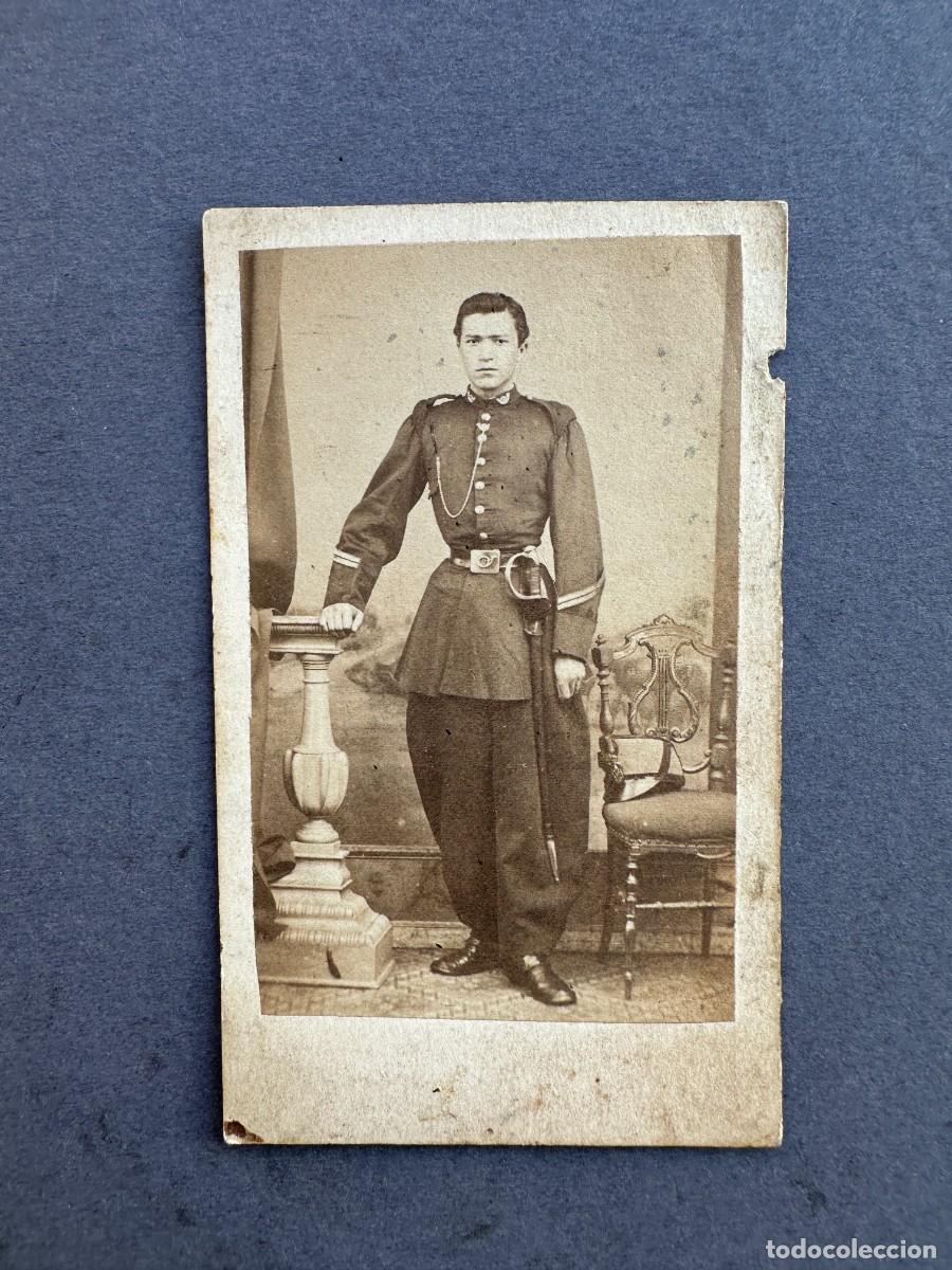 Fotograf&iacute;a antigua: 1867 - FOTOGRAFIA DE MILITAR - CORU&Ntilde;A - M. BORDOY - TARJETA DE VISITA