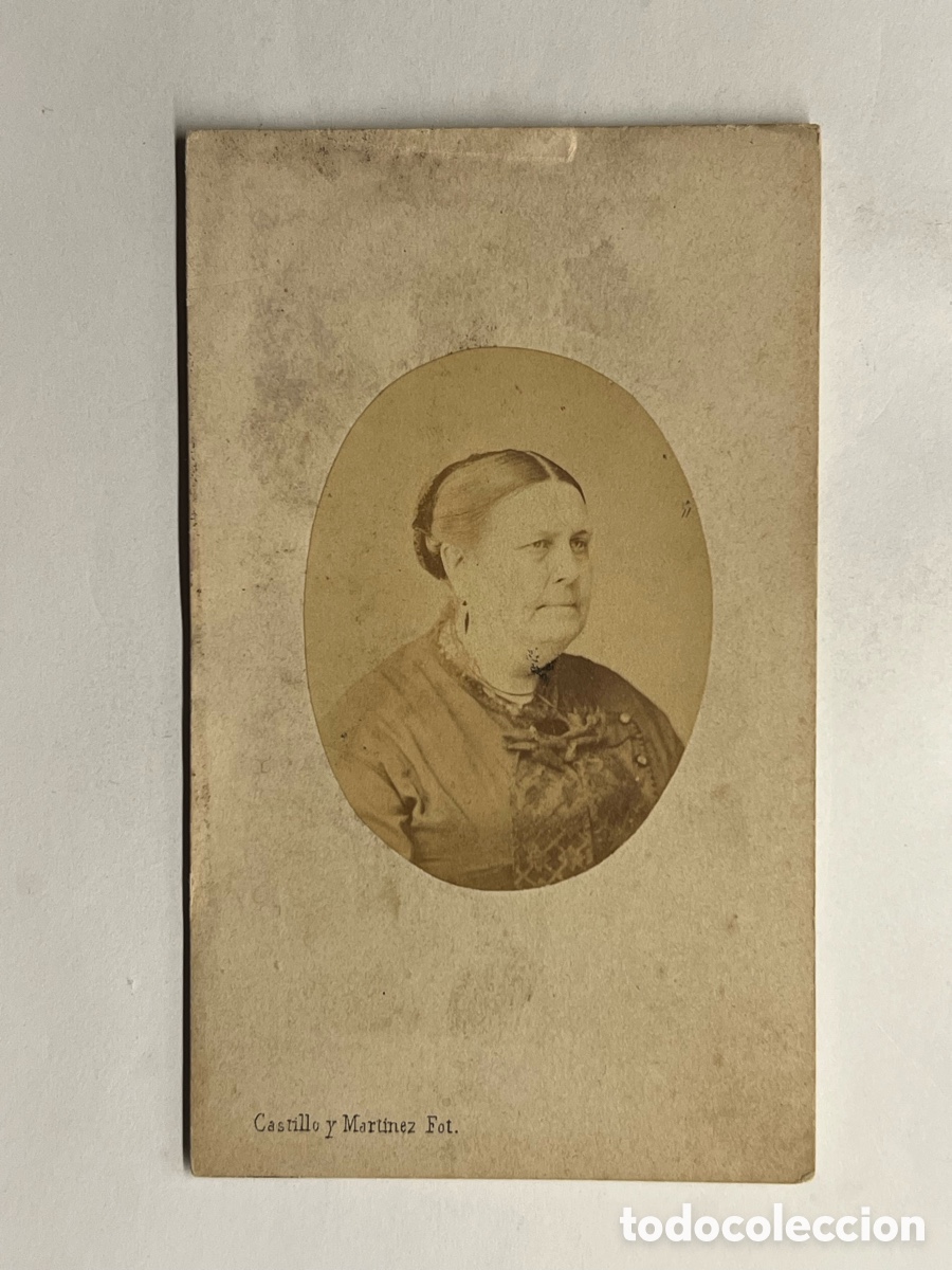 Fotograf&iacute;a antigua: SEVILLA, Castillo y Mart&iacute;nez, fot&oacute;grafo.. CDV, Carte de visite. Dama Sevillana (fin Siglo XIX)