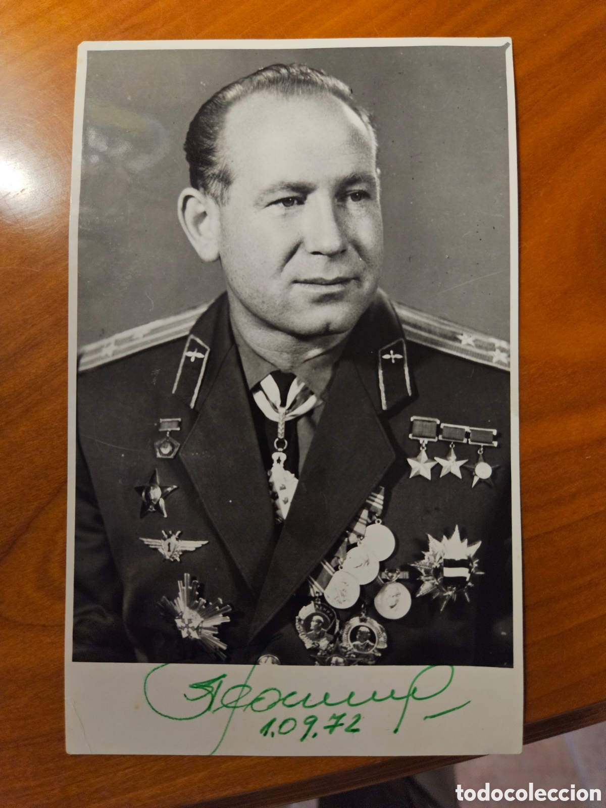 Fotograf&iacute;a antigua: fotograf&iacute;a antigua con aut&oacute;grafo original firmado a mano por Aleks&eacute;i Le&oacute;nov, el legendario cosmon