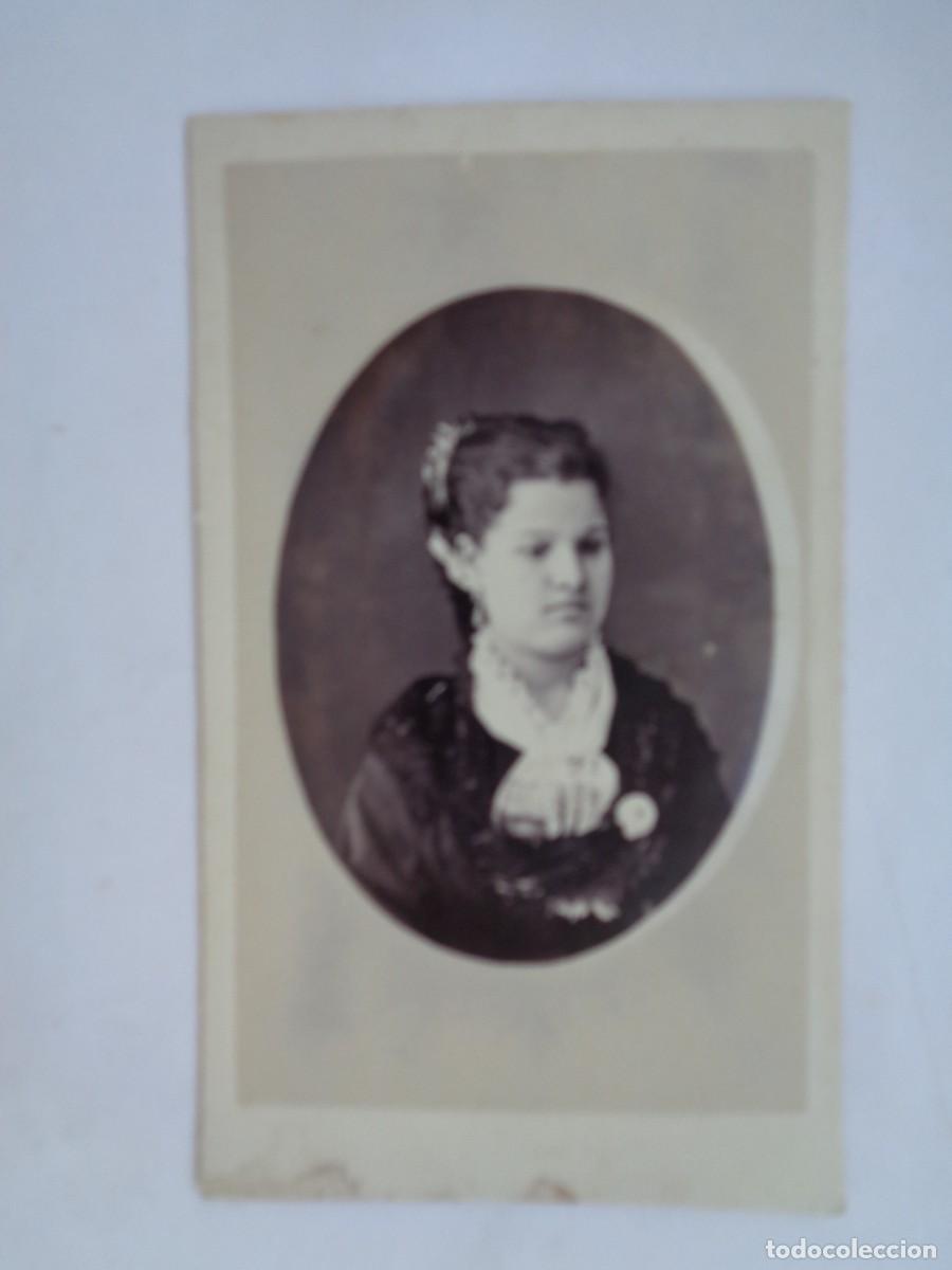 Fotograf&iacute;a antigua: BONITA CDV DE JOVEN ELEGANTE DEL SIGLO XIX