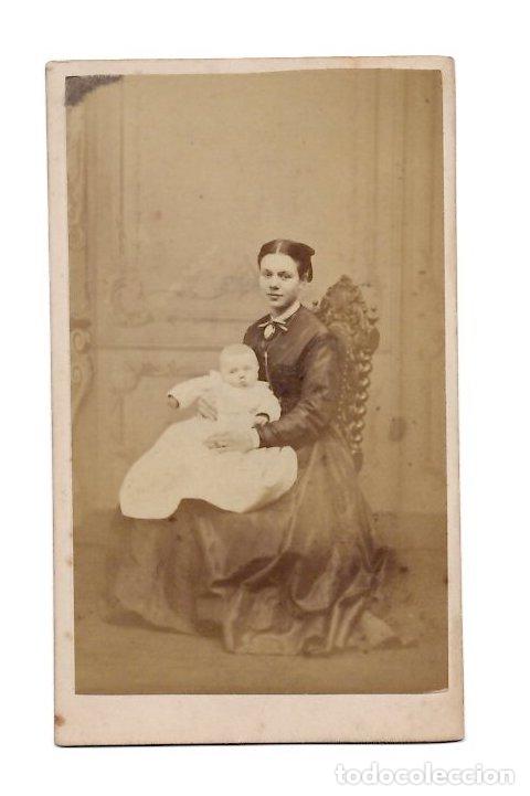 Fotograf&iacute;a antigua: CARTE DE VISITE RETRATO FAMILIAR. A.C. BAUDELAIRE, STRASBOURG