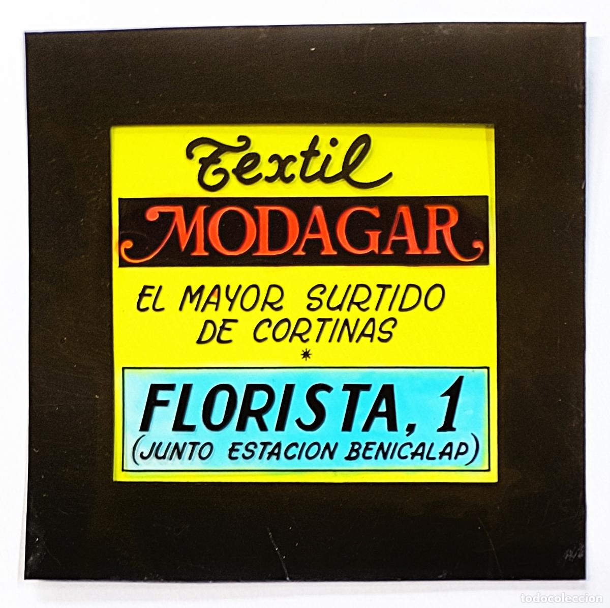 Alte Fotografie: RW DIAPOSITIVA PUBLICIDAD TEXTIL MODAGAR CORTINAS FLORISTA 1 BENICALAP A&Ntilde;OS 60 70 D18