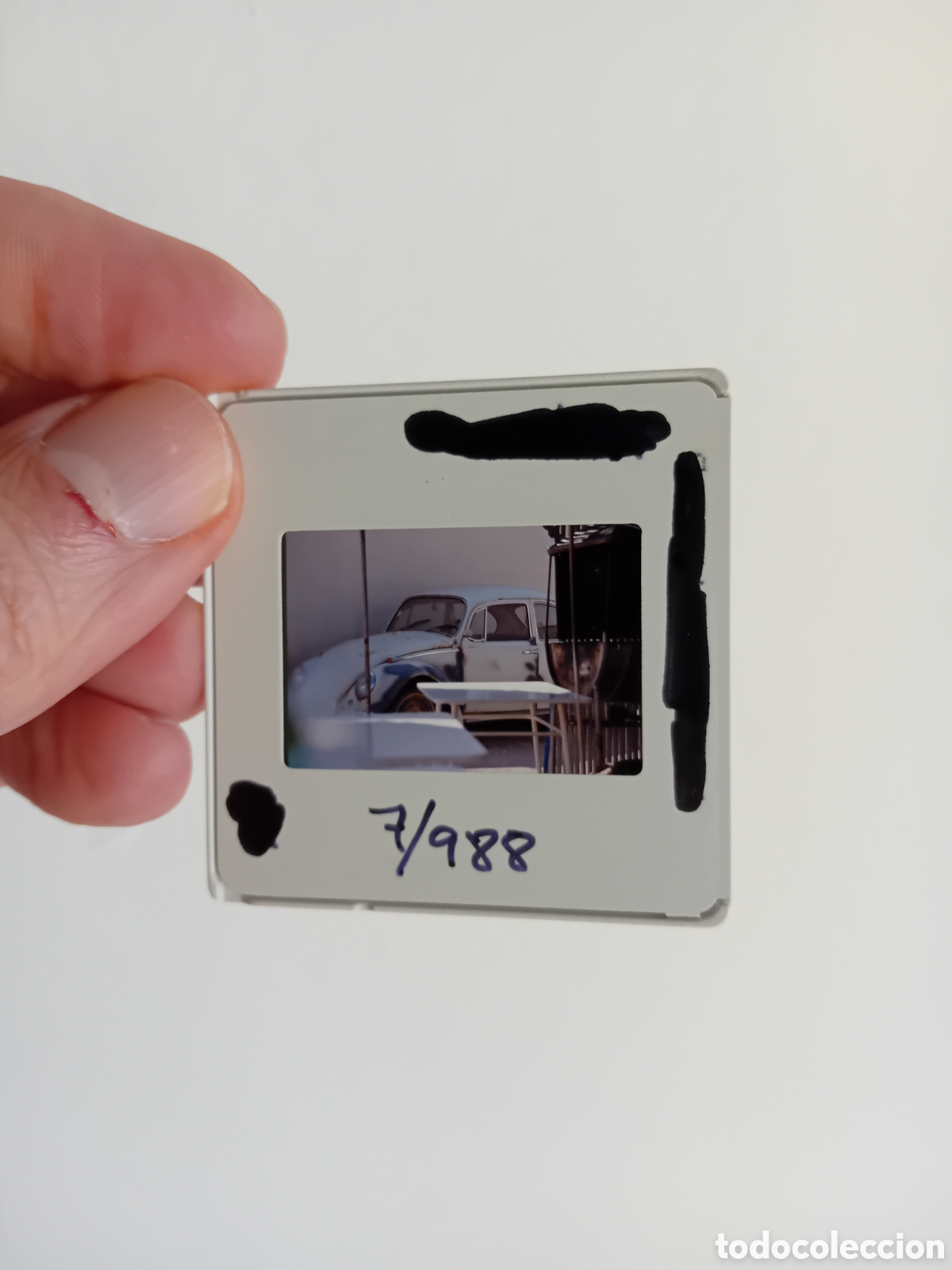 Fotograf&iacute;a antigua: DIAPOSITIVA 35MM VOLKSWAGEN BEATLE ESCARABAJO. 1988. FOTOGRAF&Iacute;A PROFESIONAL