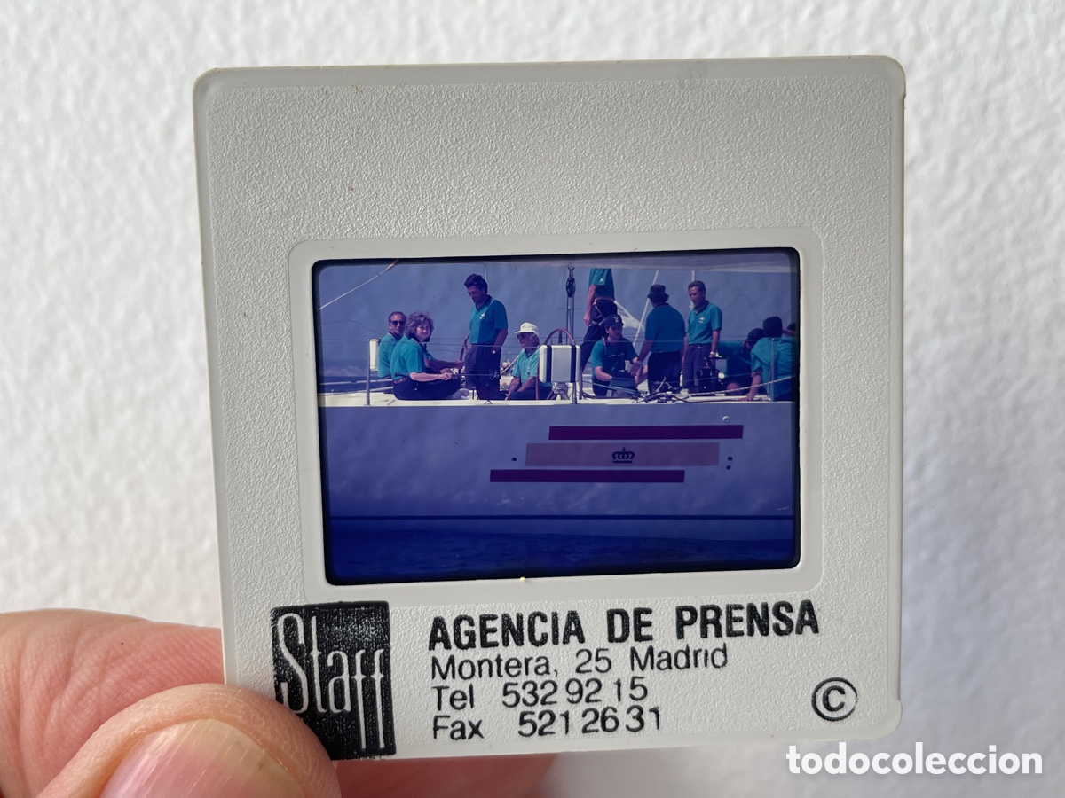 Fotografia antiga: 1 diapositiva. Reina Sof&iacute;a y pr&iacute;ncipe Felipe. Copa del rey. Vela. Mallorca, principios a&ntilde;os 90.