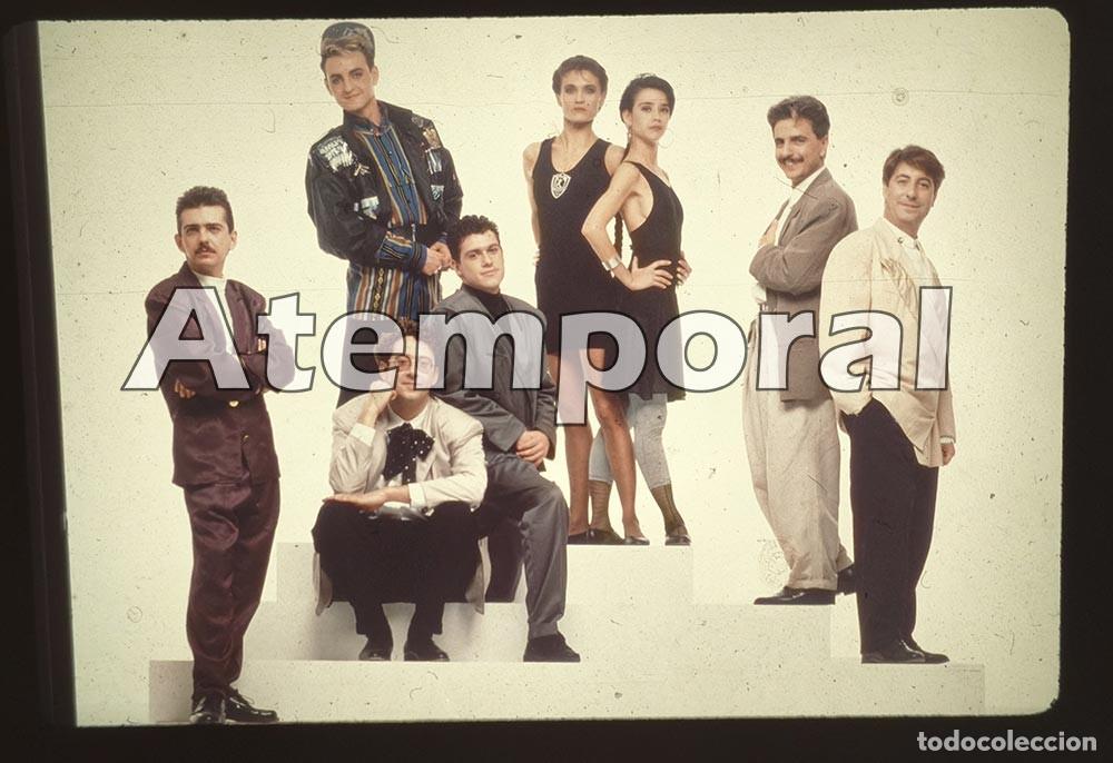 Fotograf&iacute;a antigua: Foto diapositiva del grupo musical La Decada Prodigiosa original