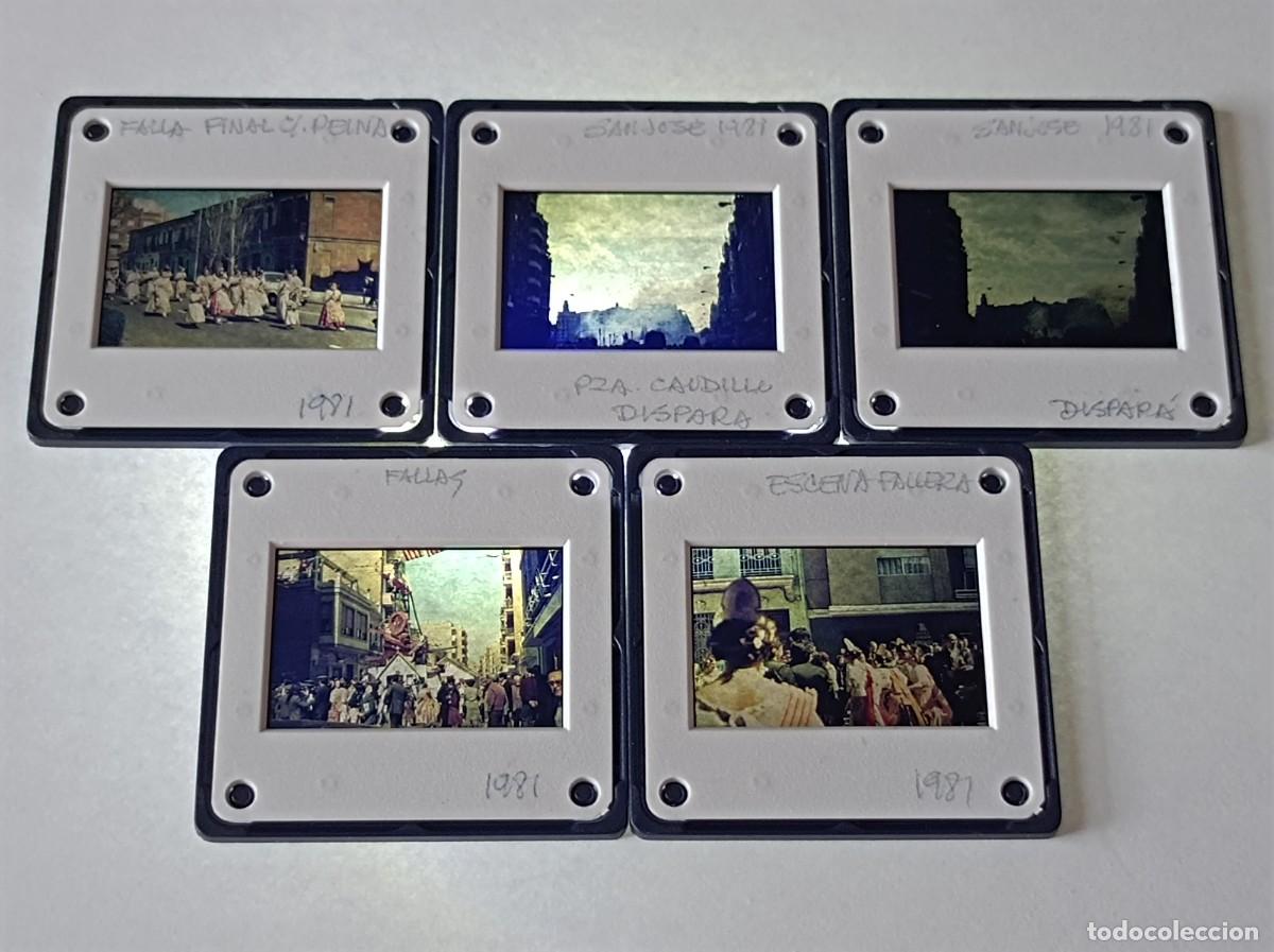 Fotograf&iacute;a antigua: 5 DIAPOSITIVAS FALLAS DE VALENCIA 1981 PASACALLES Y MASCLET&Aacute;