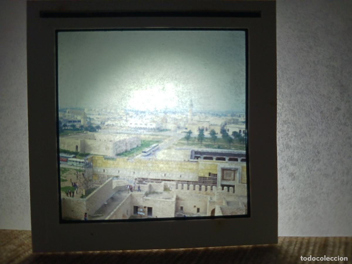 Fotograf&iacute;a antigua: antigua diapositiva 7 x 7 cm. vista espectacular de una ciudad de marruecos, ignoro