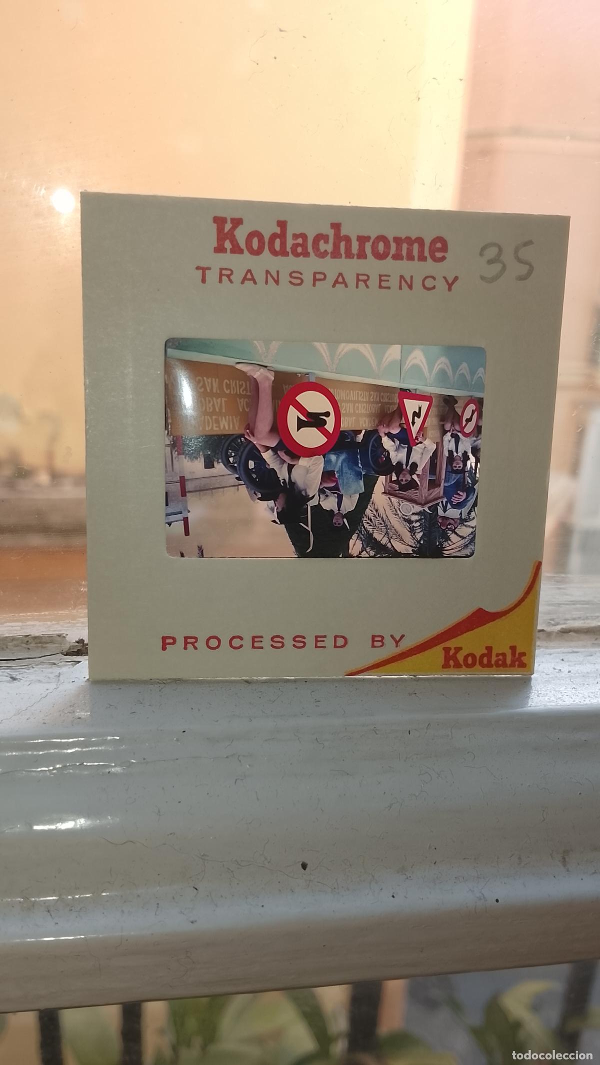Fotograf&iacute;a antigua: DIAPOSITIVA FIESTAS TIPICAS 1968 CARNAVAL DE CADIZ , CABALGATA - KODACHROME TRANSPARENCY