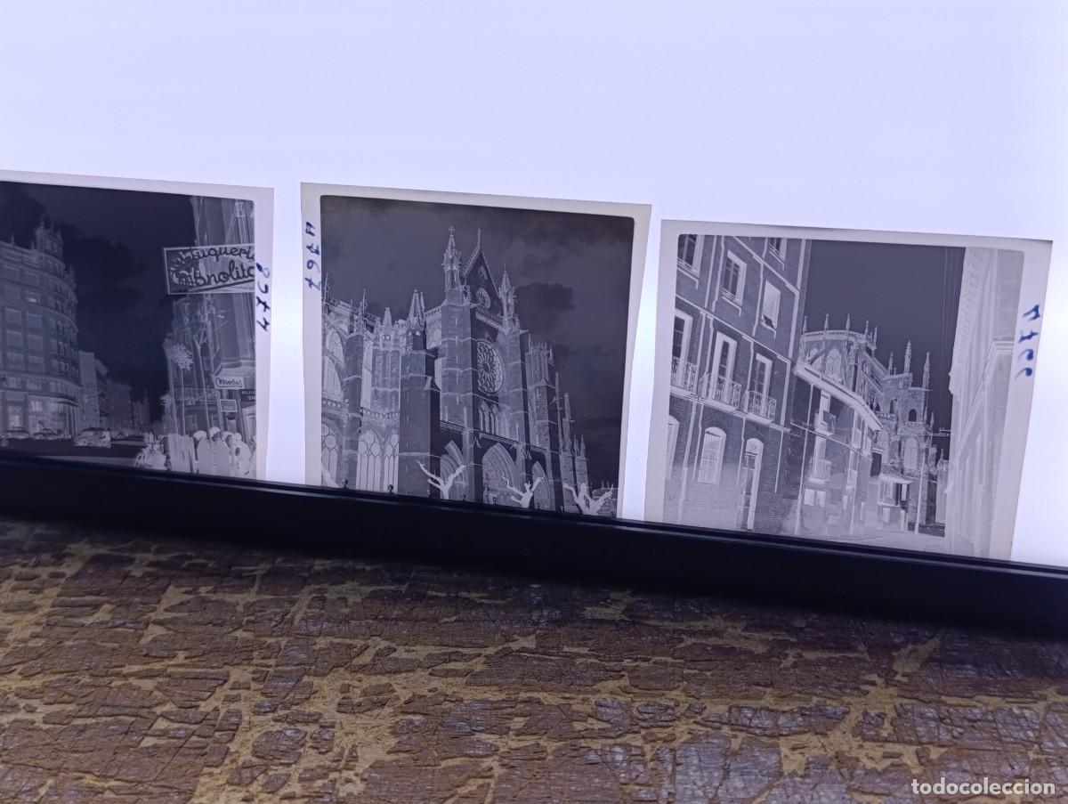 Fotograf&iacute;a antigua: Lote de Antiguos Negativos de Acetato, Le&oacute;n, 1957, unos 6 x 6 cms.