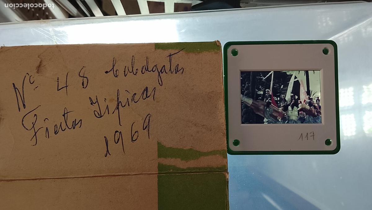 Fotograf&iacute;a antigua: DIAPOSITIVA HAGA SU OFERTA FIESTAS TIPICAS 1969 CARNAVAL DE CADIZ CABALGATA