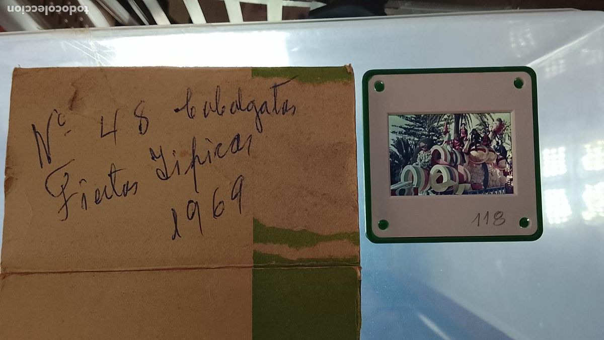Fotograf&iacute;a antigua: DIAPOSITIVA HAGA SU OFERTA FIESTAS TIPICAS 1969 CARNAVAL DE CADIZ CABALGATA