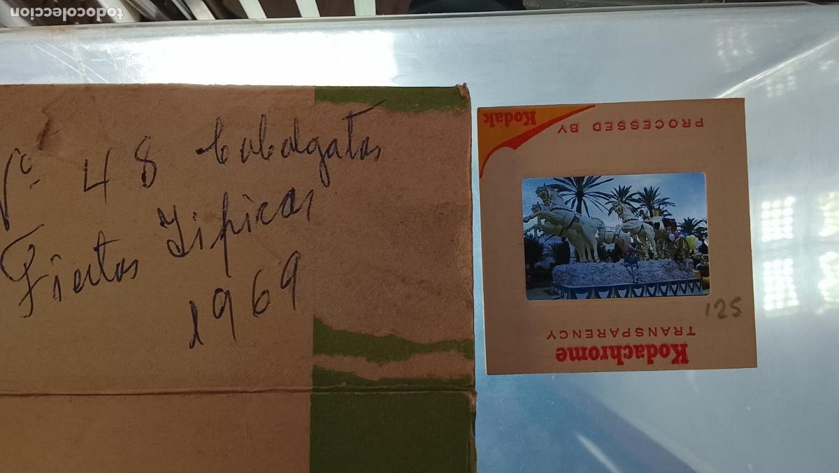 Fotograf&iacute;a antigua: DIAPOSITIVA HAGA SU OFERTA FIESTAS TIPICAS 1969 CARNAVAL DE CADIZ CABALGATA