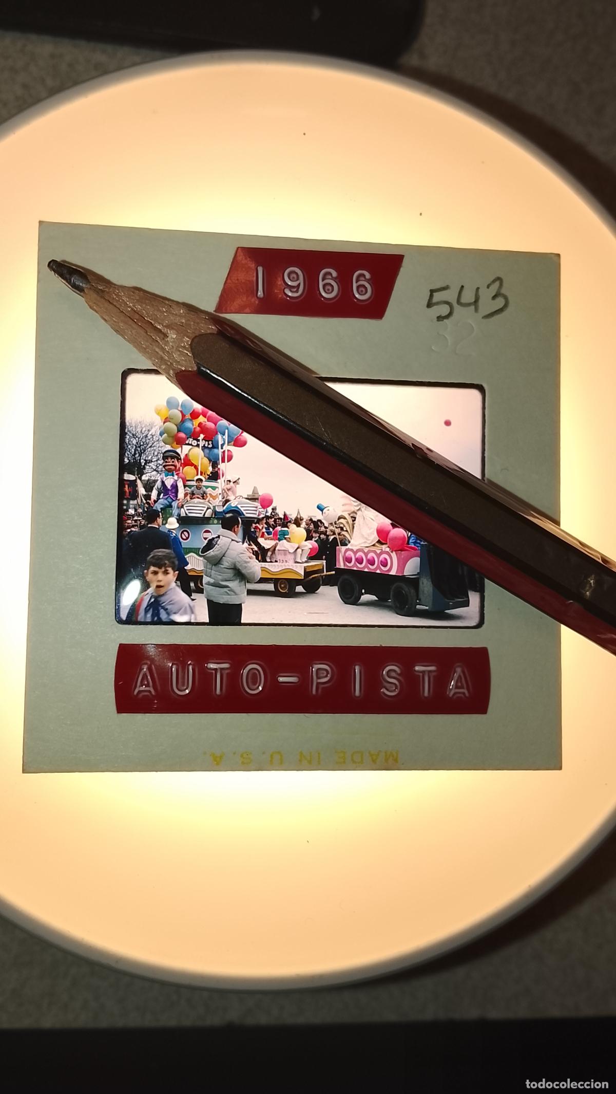 Fotograf&iacute;a antigua: DIAPOSITIVA HAGA SU OFERTA FIESTAS TIPICAS a&ntilde;os 1966 CARNAVAL CADIZ CABALGATA AGRUPACIONES DESFILES