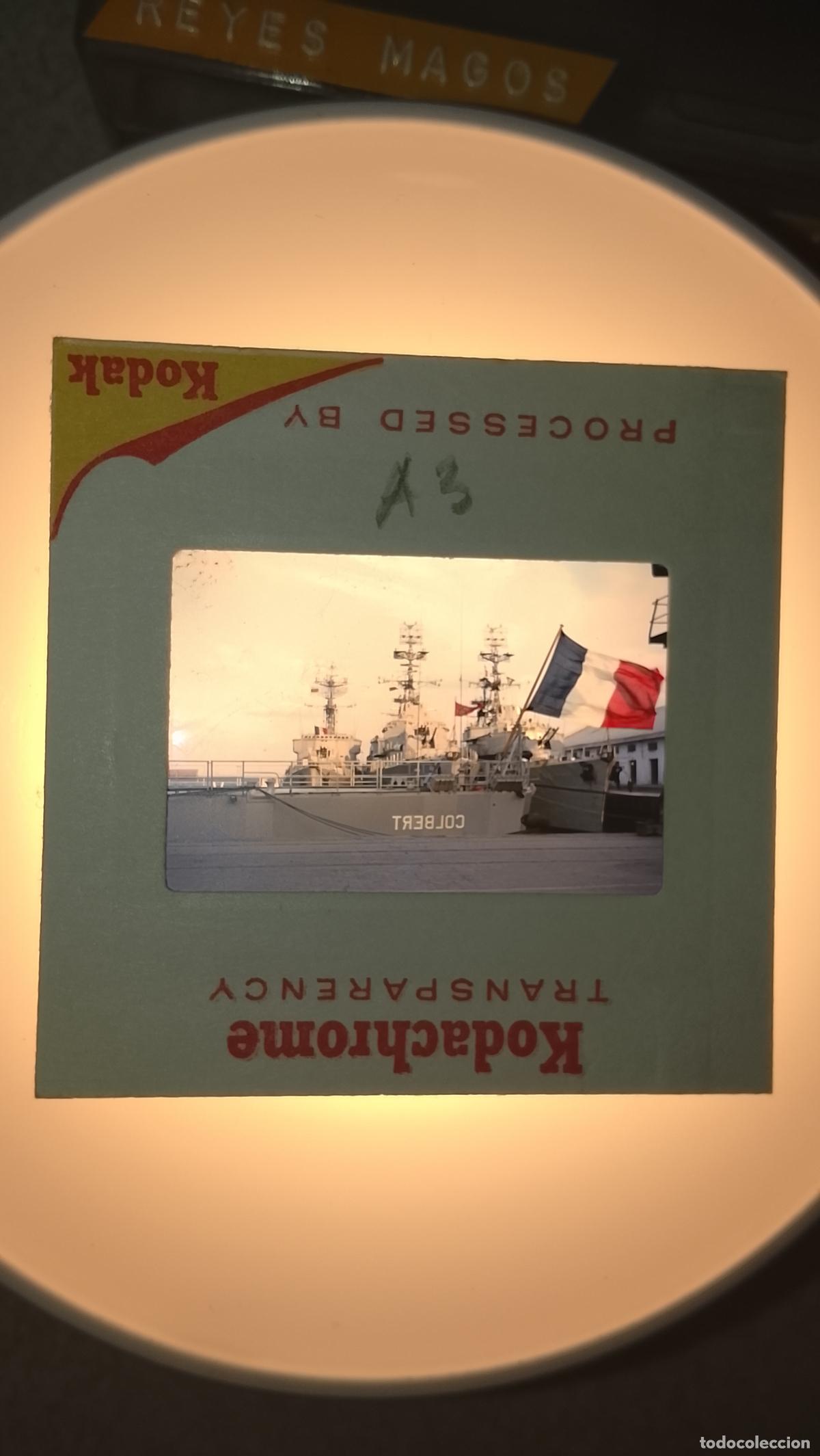 Fotograf&iacute;a antigua: DIAPOSITIVA A&Ntilde;O 1967 CADIZ CAPITAL MUELLE BARCO GUERRA FRANCES COLBERT A&Ntilde;O DE LOS INCIDENTES
