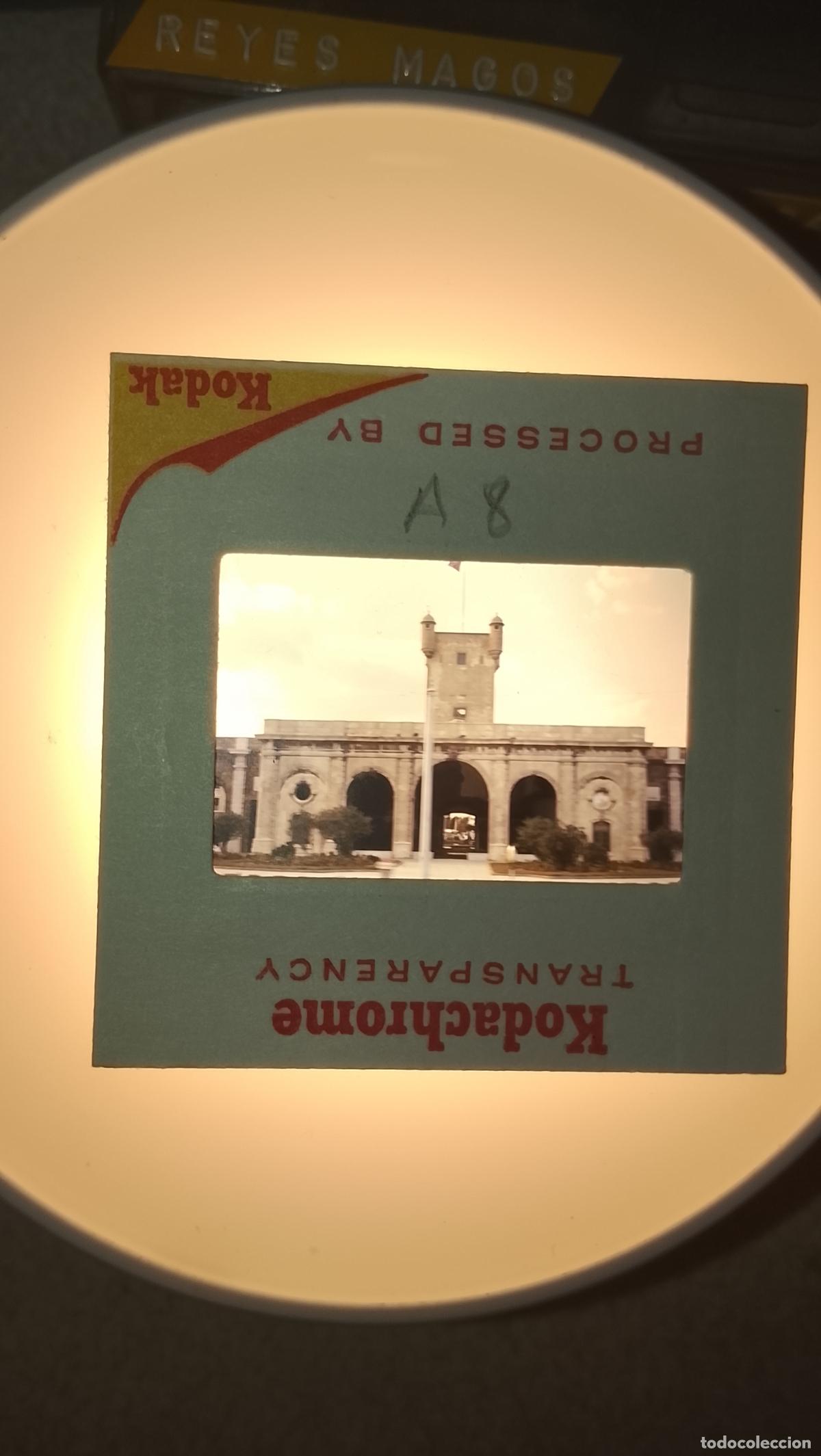 Fotograf&iacute;a antigua: DIAPOSITIVA A&Ntilde;O 1967 CADIZ CAPITAL PUERTAS DE TIERRA