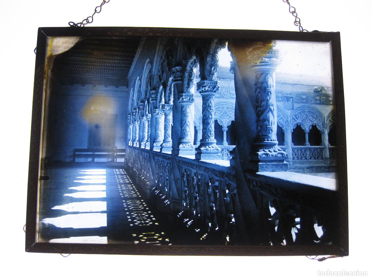 Fotograf&iacute;a antigua: ANTIGUA FOTOGRAF&Iacute;A DEL CLAUSTRO DEL COLEGIO DE SAN GREGORIO DE VALLADOLID ENMARCADO. CIRCA 1900
