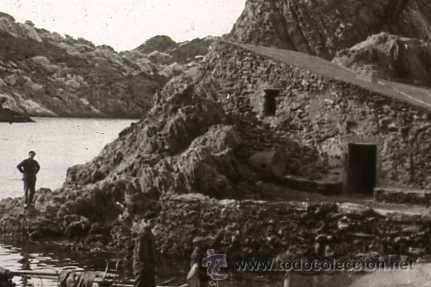 Fotografia antica: FOTO ESTEREOSCOPICA CRISTAL 60X130 AMARRE Y CASETA DE PESCADORES