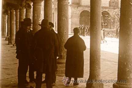 Fotografia antica: FOTO ESTEREOSCOPICA CRISTAL 60X130 EN LOS PORCHES DE LA PLAZA