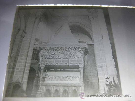 Fotografia antiga: ANTIGUA ESTEREOSCOPIA DE CRISTAL, POSITIVO - AVILA - BASILICA DE SAN VICENTE, SEPULCRO - MIDE 10,5 X