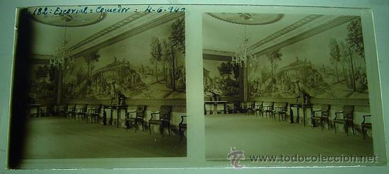 Fotografia antiga: ANTIGUA FOTOGRAFIA ESTEREOSCOPICA DE CRISTAL DE EL ESCORIAL. COMEDOR - 4 DE JUNIO 1942 - IMPRESIONAN