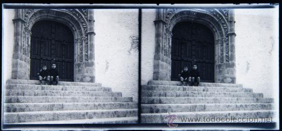 Fotografia antiga: NUMULITE CRI113 Cristal estereosc&oacute;pico Ni&ntilde;os puerta g&oacute;tica ? Imagen antigua