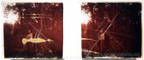 Fotografia antiga: NUMULITE CRI018 Cristal estereosc&oacute;pico Imagen antigua se&ntilde;ora de &eacute;poca rallada