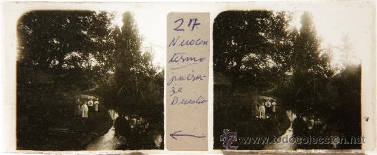Fotografia antiga: NUMULITE CRI035 Cristal Estereosc&oacute;pico Paisaje buc&oacute;lico se&ntilde;oras junto a un r&iacute;o